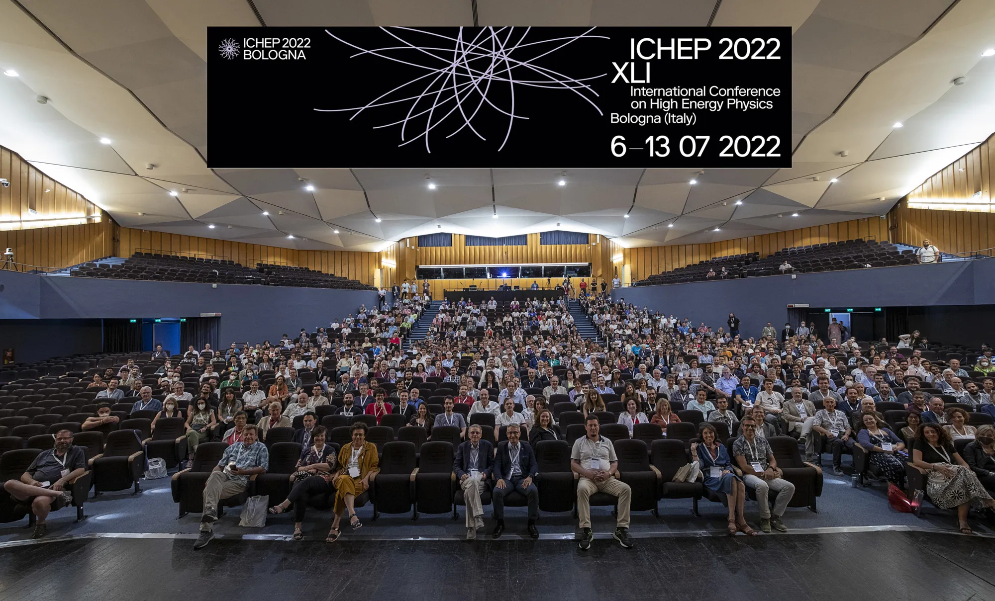 Innovation and integration in particle detectors highlighted at ICHEP 2022