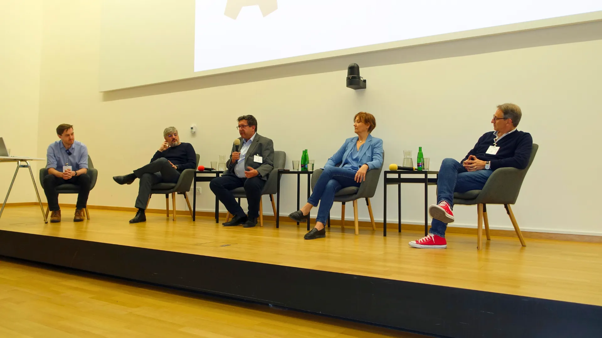 How EU projects help industry and science come together